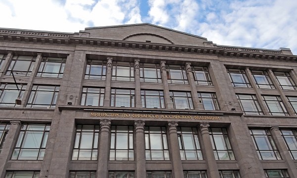 russia-finance-ministry1-600x370